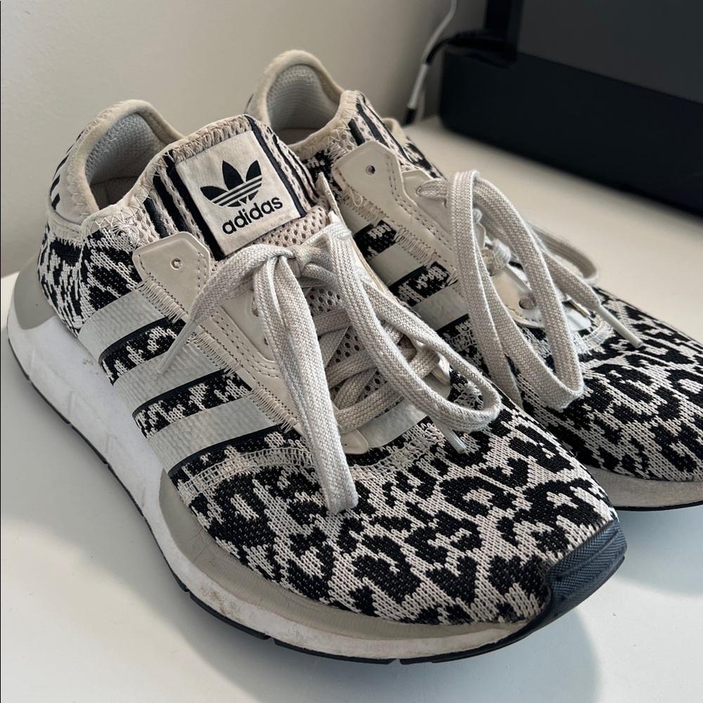 Adidas Swift Run 1.0 Running Shoes With Leopard P… - image 6